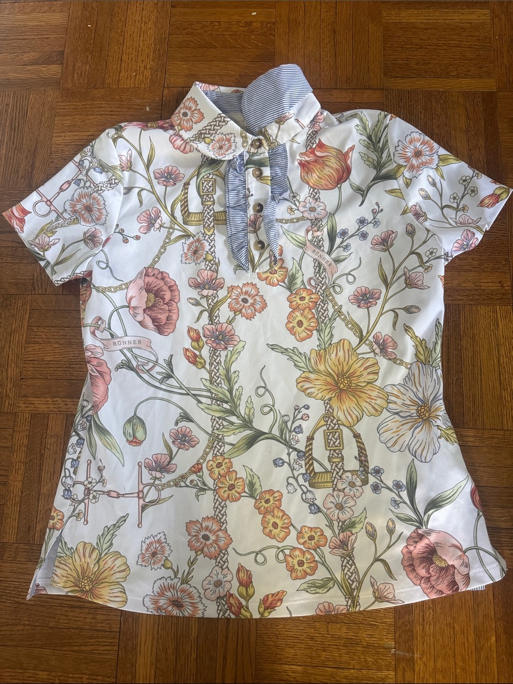 Ronner Women's Blouse - White with Multicolor Floral Print preppy
